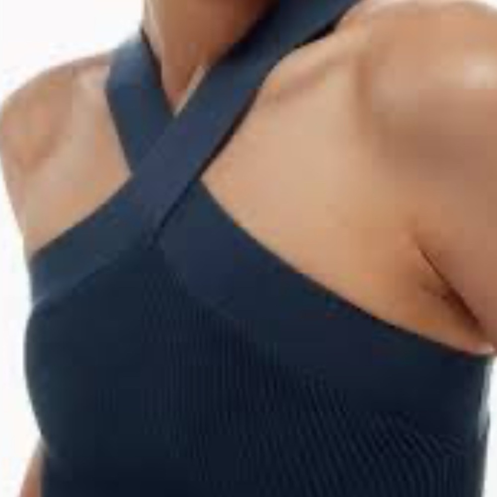 Forever 21 knit criss cross cropped top Deep Blue size XS